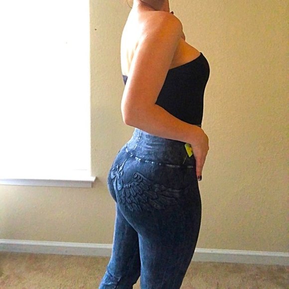 Meet your Posher, Gabriela - Picture 9 of 10